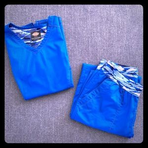 Dickies Royal Blue Scrub Set 💙🦋